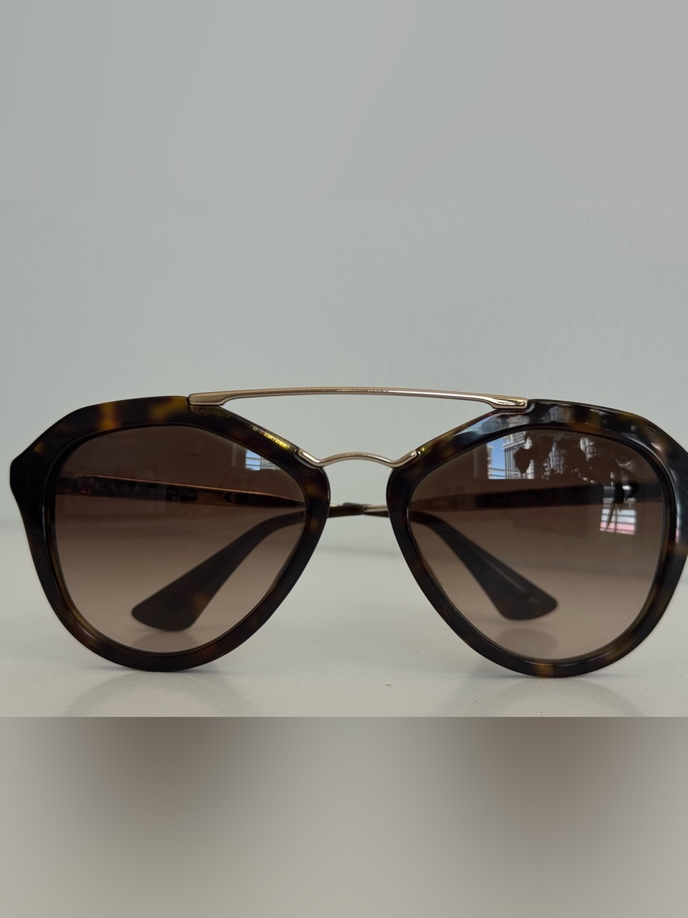 Authentic Prada Brown Tortoise Shell Sunglasses SPR12Q - Picture 7 of 9
